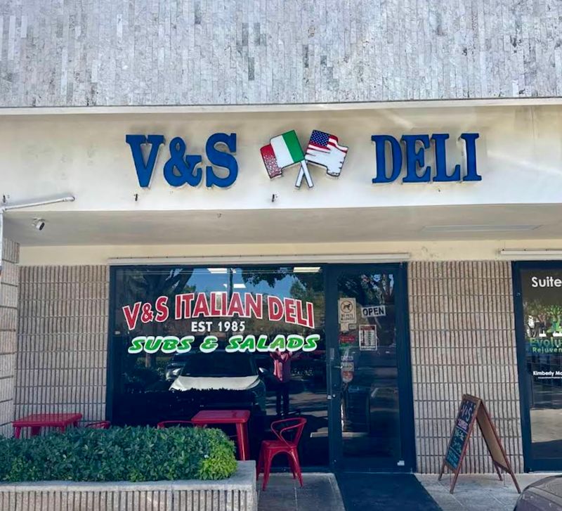 A Boca Raton Classic Since 1985