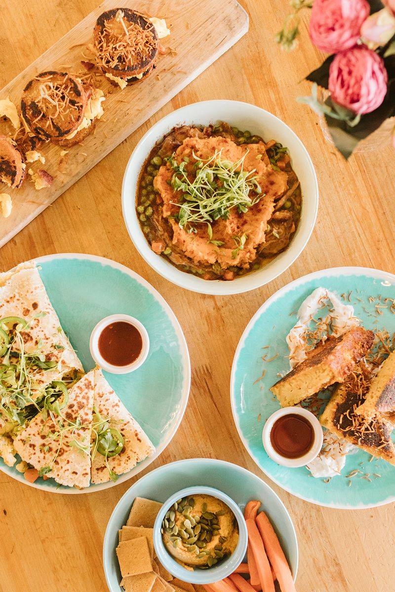 A Boulder Spot Where The Whole Menu Says Yes