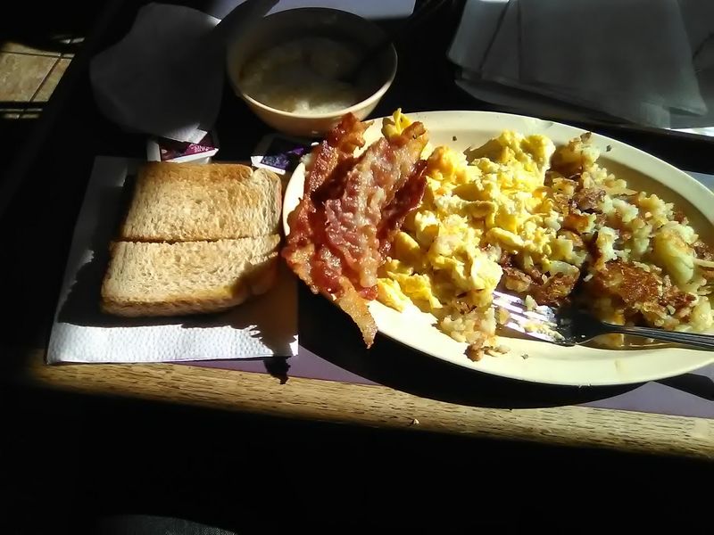 A Breakfast Menu That Earns Its Early Morning Hours