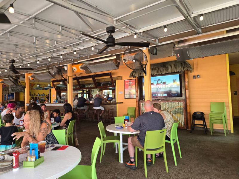 Decor, Ambiance, And Setting