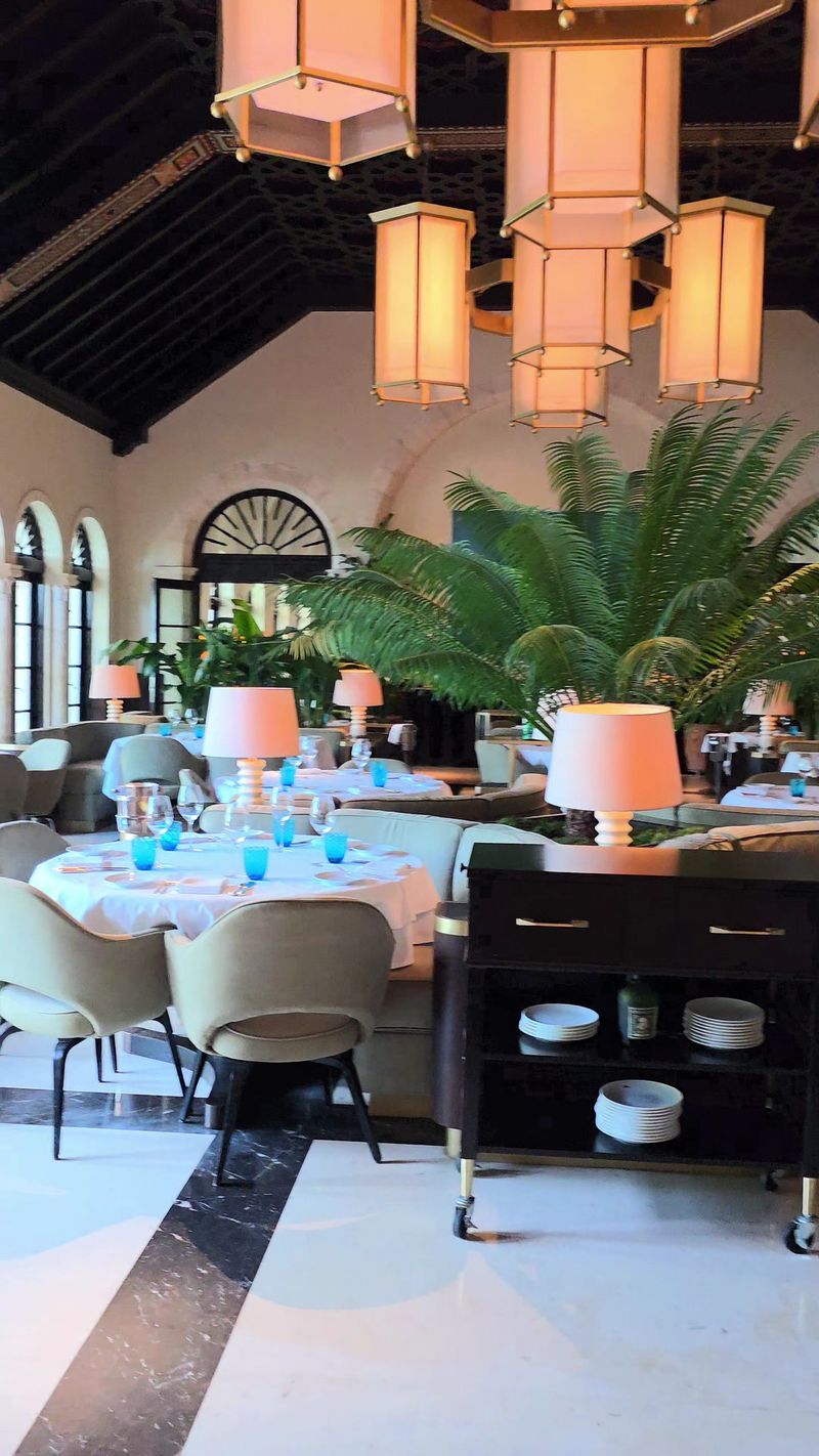 Decor, Design, And Ambiance