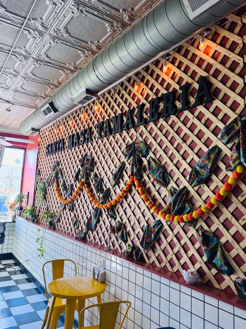 Decor, Ambiance, And Vibe