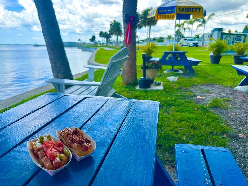 Decor, Ambiance, And Setting On The Indian River