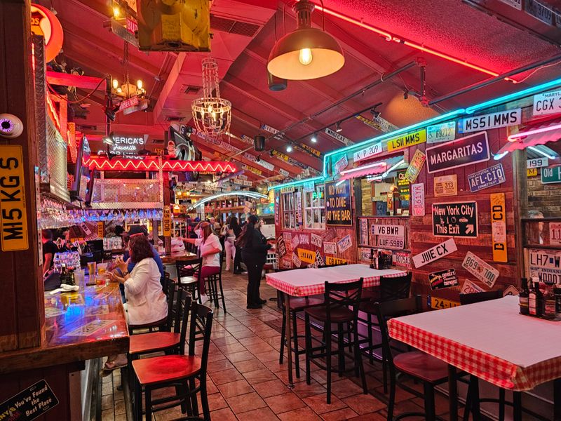 Decor And Ambiance That Set The Mood