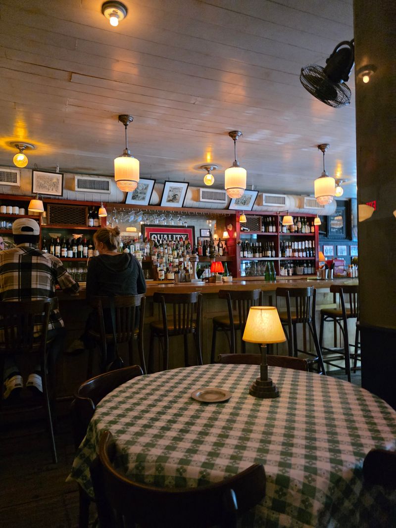 Decor That Feels Instantly Familiar