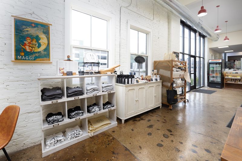 A Bright And Welcoming Setting On Lancaster Street