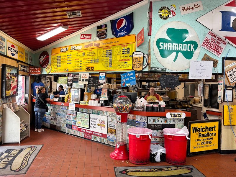 A Brooksville Institution With Deep Roots
