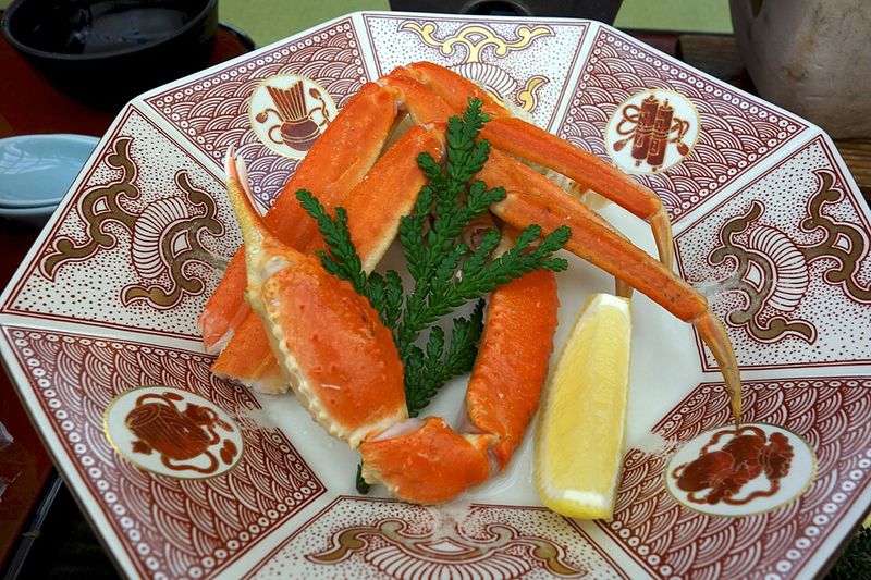 Crab Legs That Earn Coastal Comparisons