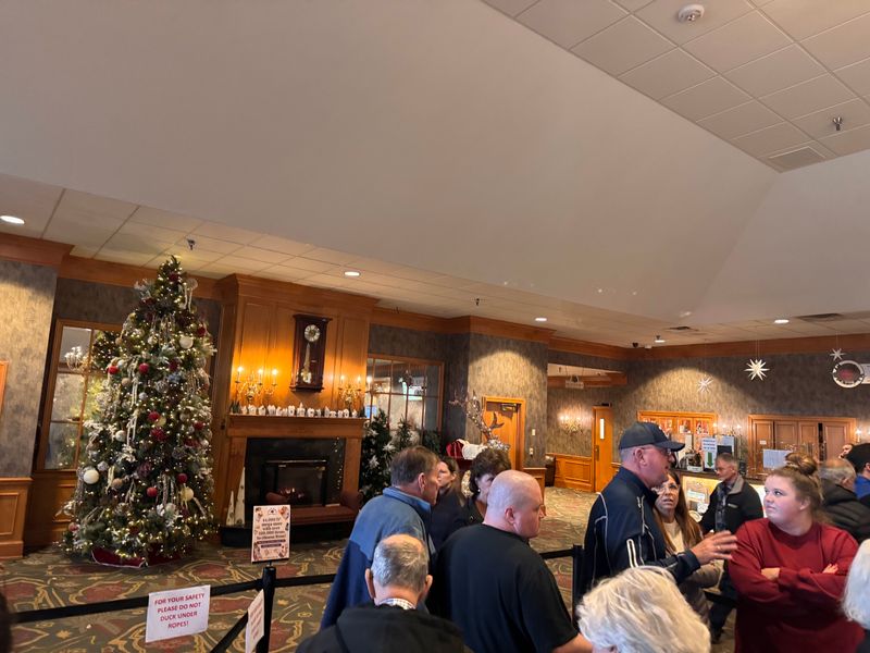 Friends Who Eat Together…