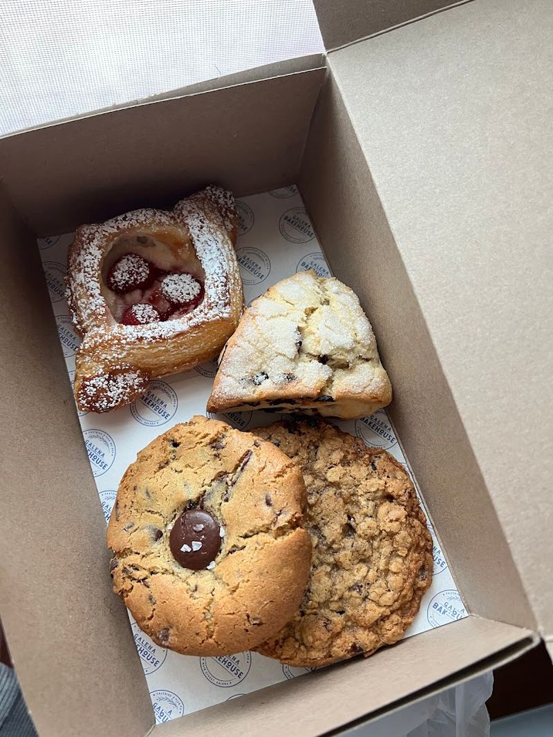 The Danish That Keeps Selling Out Before Noon