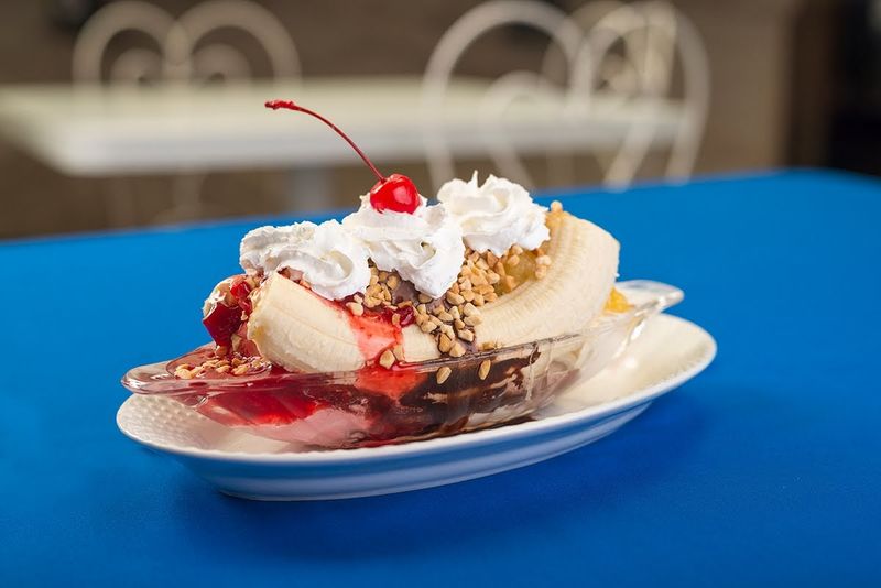 The Banana Split That Started All the Buzz