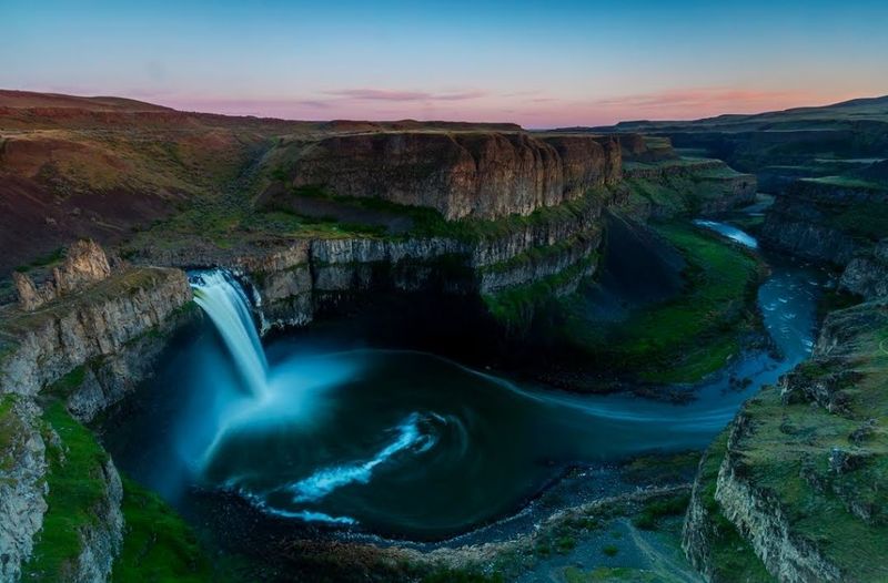 A Canyon Carved By Ancient Ice Age Floods A Canyon Carved By Ancient Ice Age Floods
