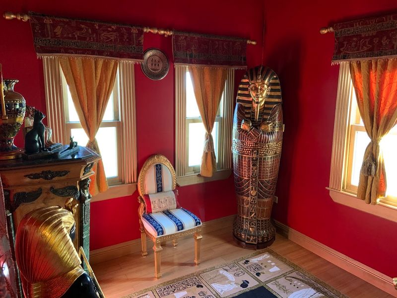 Themed Guest Rooms That Transport You