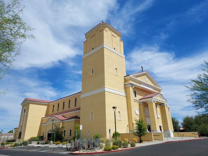 A Cathedral Feel in the Middle of Scottsdale