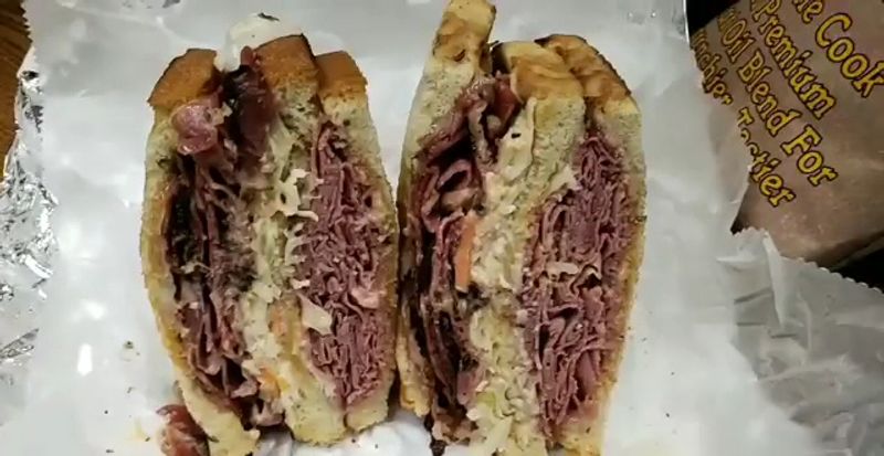 Decor, Ambiance, And That Line