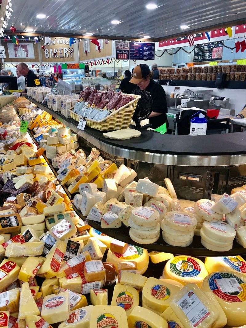 A Cheese Shop With Over 100 Varieties A Cheese Shop With Over 100 Varieties