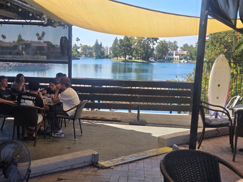 A Chill Neighborhood Vibe Where Regulars Feel at Home