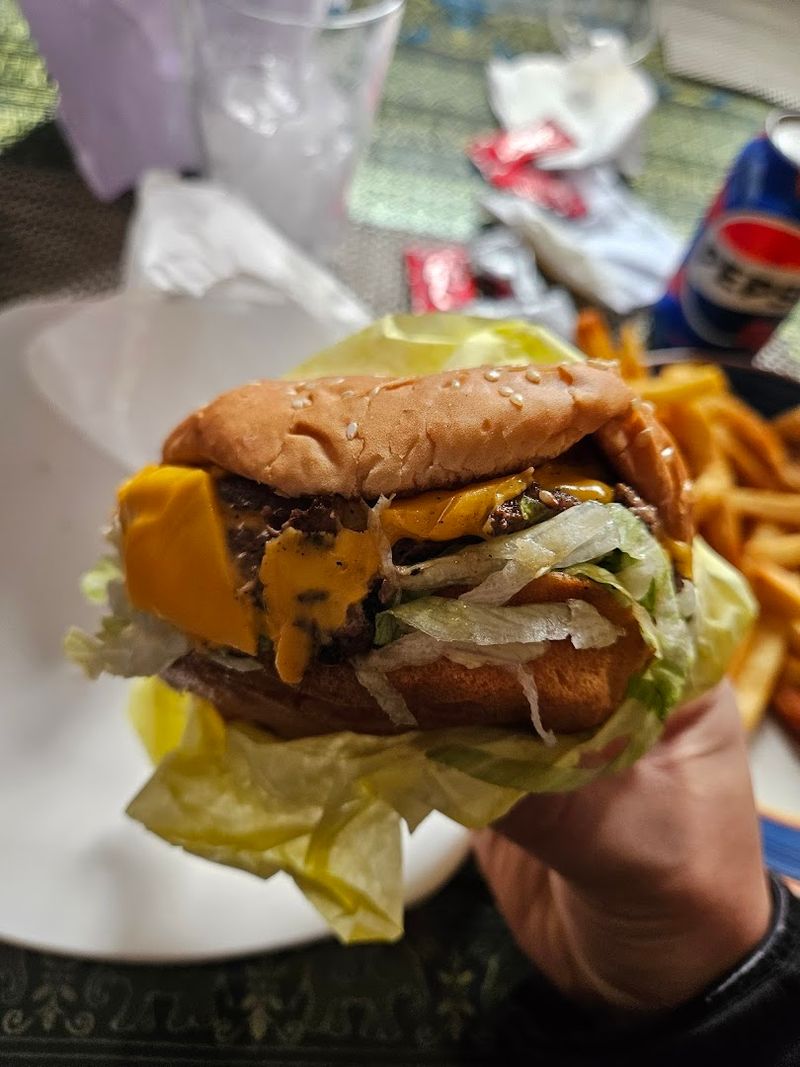 The Double Patty Option That Changed My Afternoon Plans