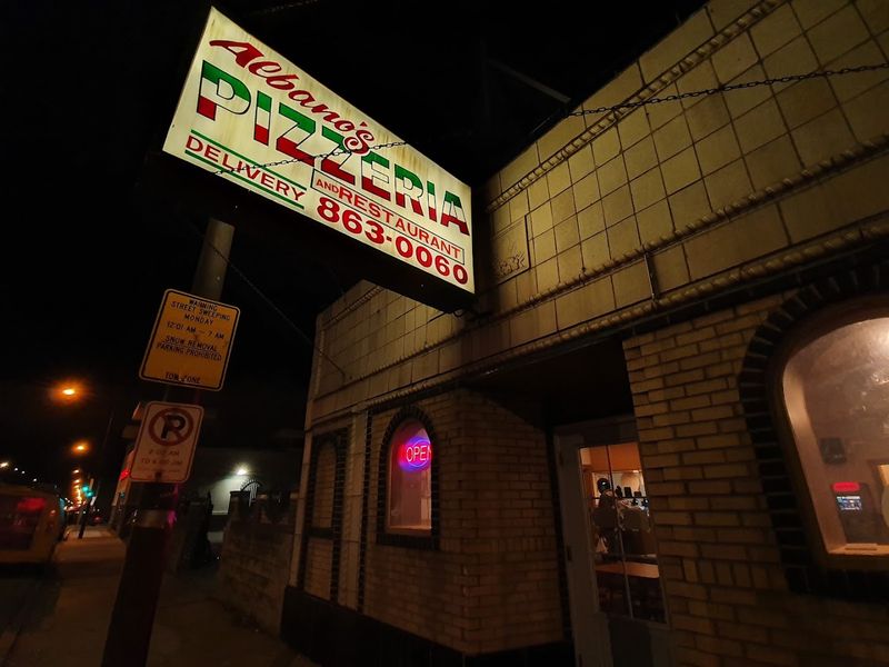 A Cicero Favorite On Roosevelt Road