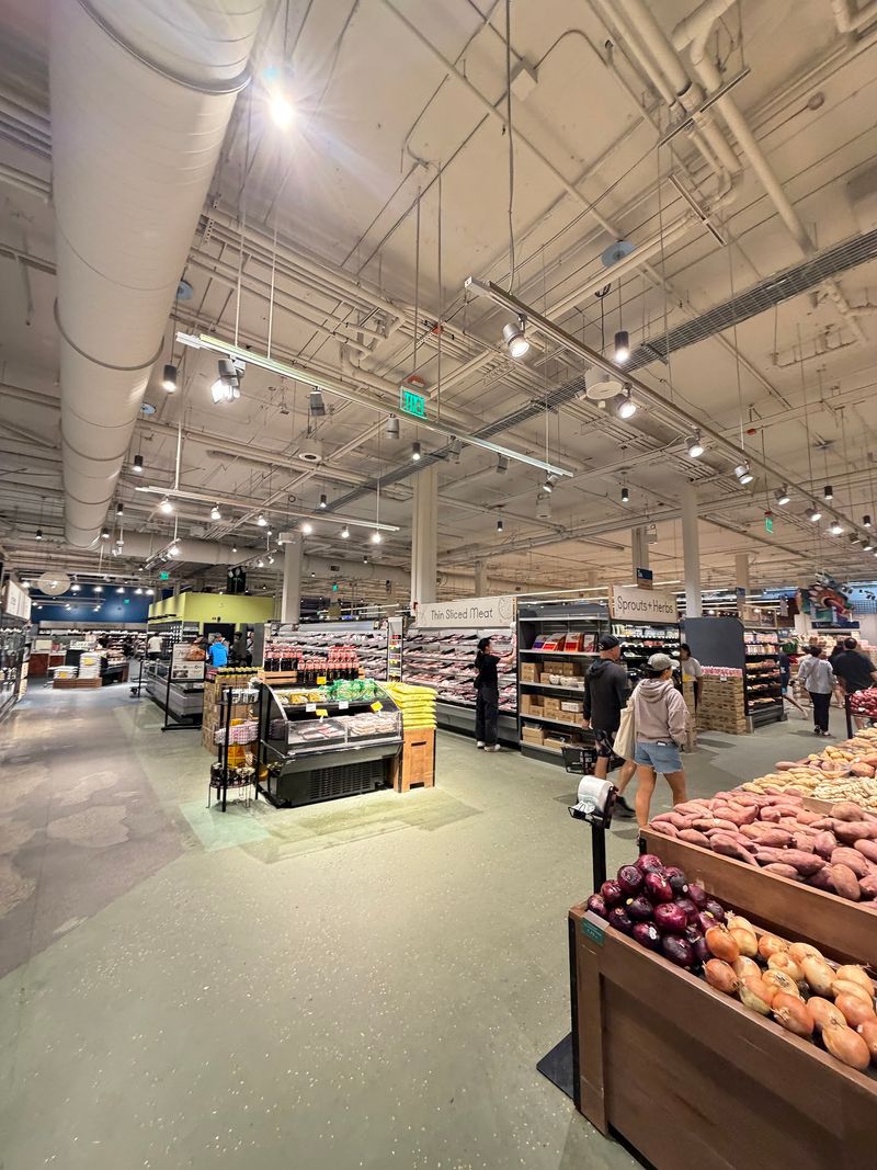 A Clean, Welcoming Atmosphere with Helpful Staff
