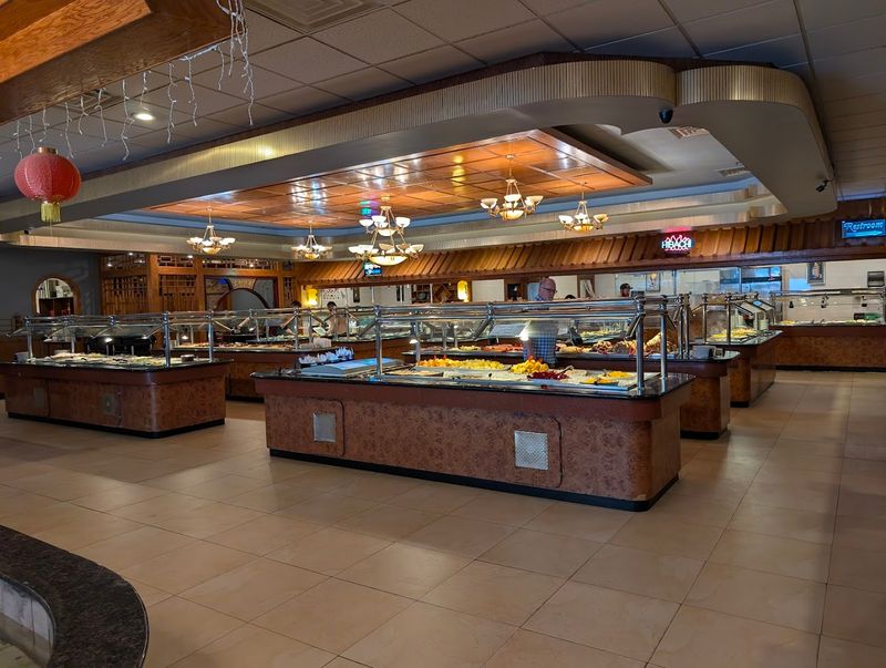 A Come Hungry Kind Of Place With Plenty Of Tables