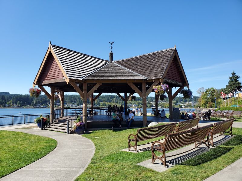 A Comfortable Pace for Families and Retirees Alike A Comfortable Pace for Families and Retirees Alike