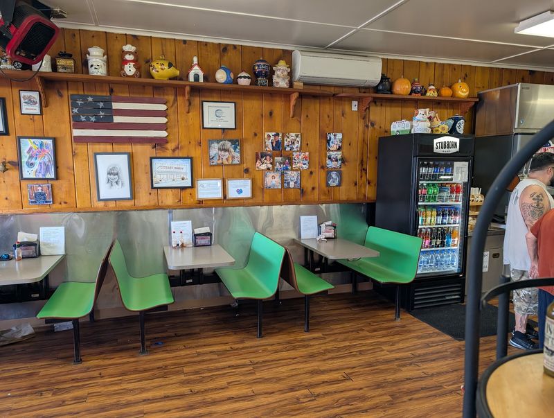 A Community Hub That Sponsors Youth Sports A Community Hub That Sponsors Youth Sports