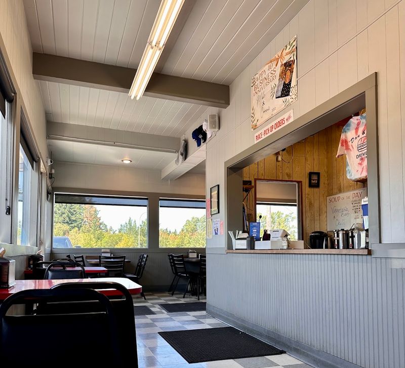 A Community Hub Where Everybody Knows Your Order A Community Hub Where Everybody Knows Your Order
