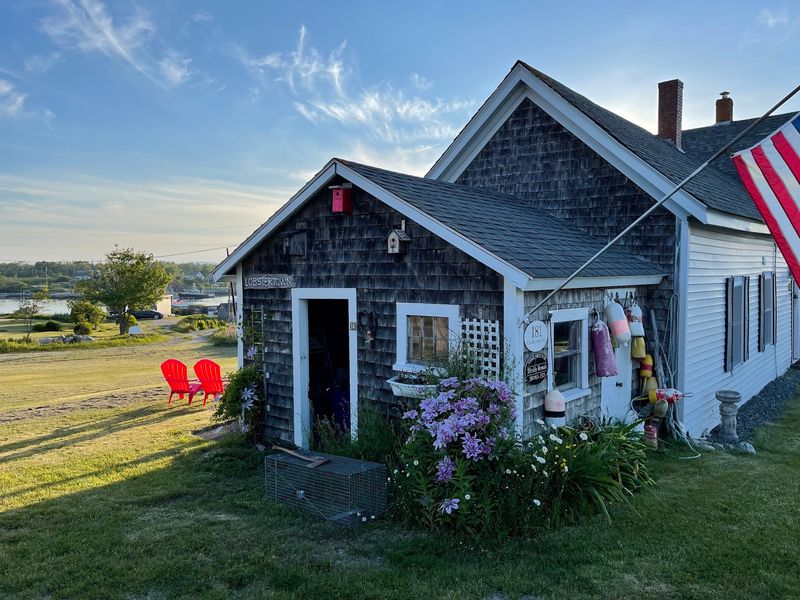 A Community That Actually Knows Its Neighbors