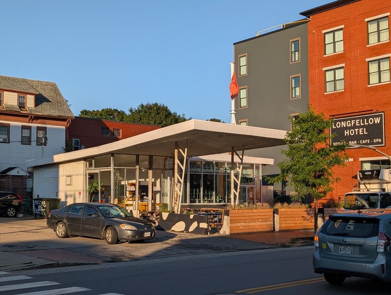 A Converted 1960s Gas Station 