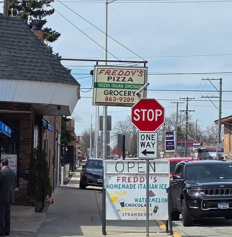 A Corner Food Mart in the Heart of Cicero