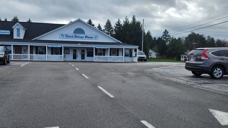 A Country Road Address That Leads Somewhere Worth Finding
