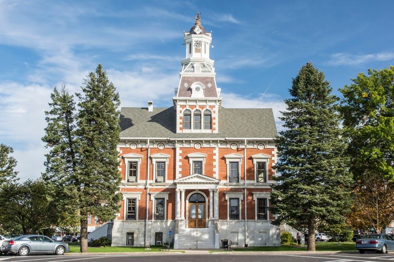 A County Seat On The Western Prairie A County Seat On The Western Prairie