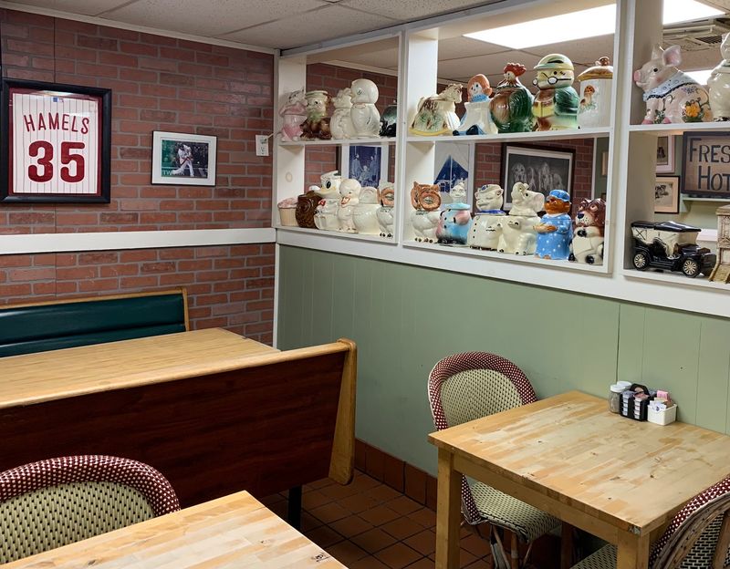 A Cozy Diner That Time Forgot