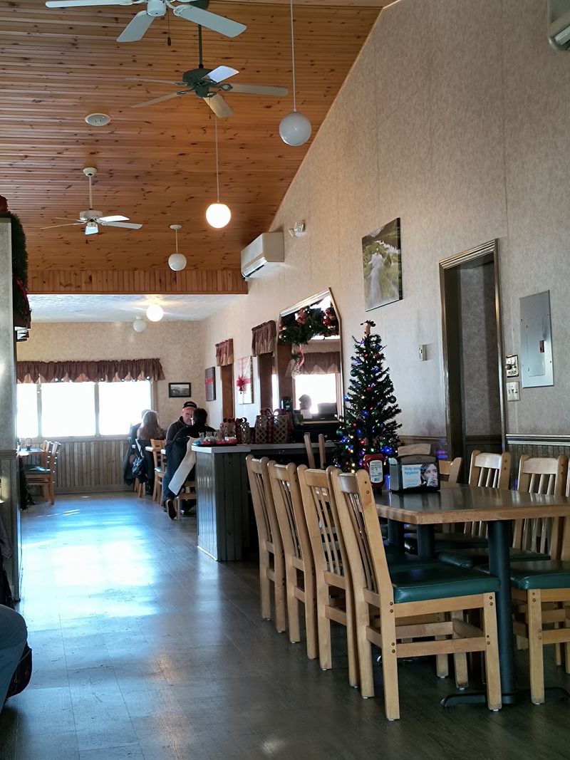 A Cozy, Kid-Friendly Hangout
