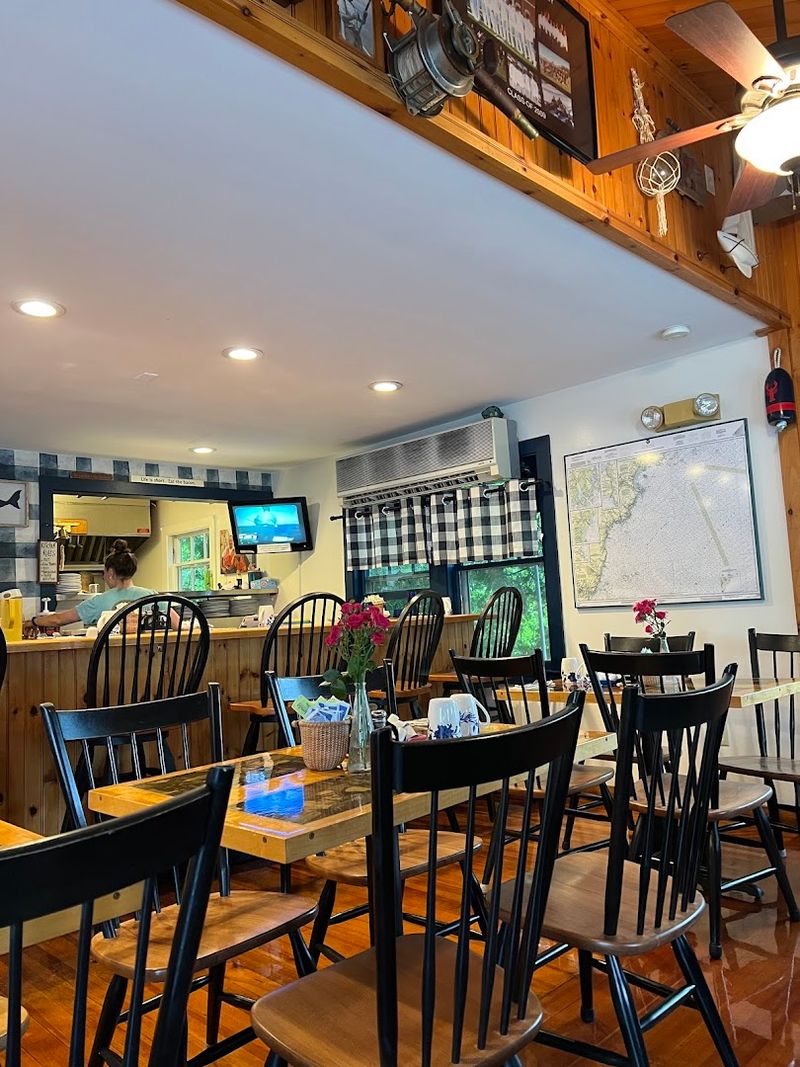 A Cozy Space With Genuine Charm Inside