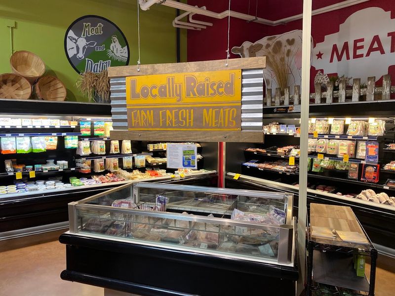 A Cozy Stop For Local Flavor