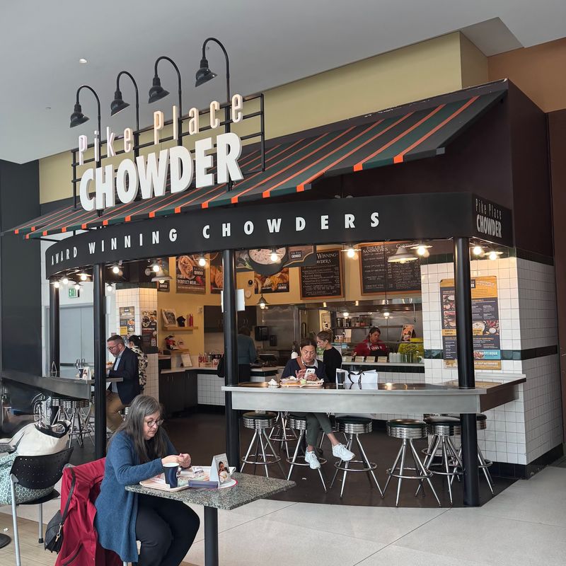 A Cozy Stop For Shoppers, Conference Goers, And Rainy Days