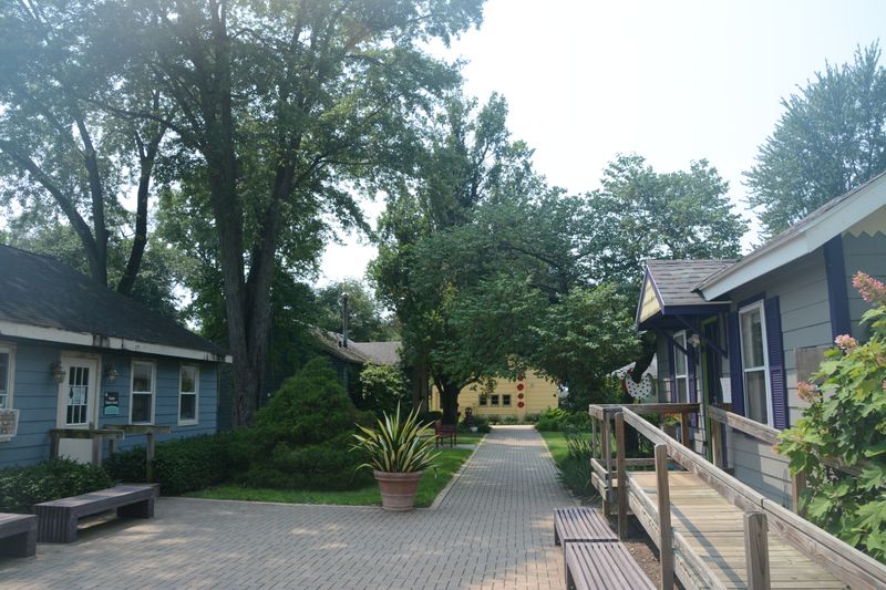 Glass Blowing Magic You Can Actually Watch