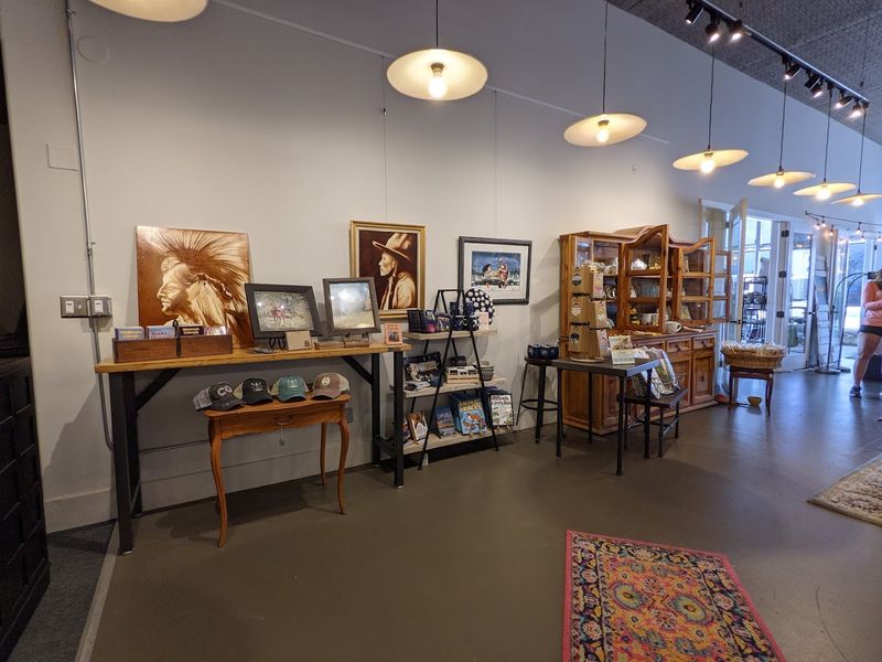 A Creative Community That Actually Creates Things