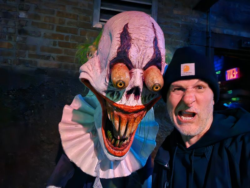 Shattered 3D: Clown Logic And Brain Games