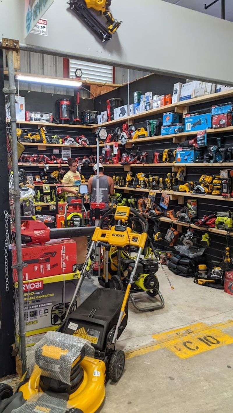 Vintage Treasures And Collectibles Worth The Hunt