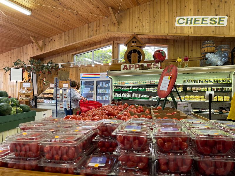 A Deli Counter That Takes Cheese Seriously