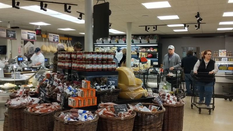 Operating Hours And Practical Tips For Planning Your Visit