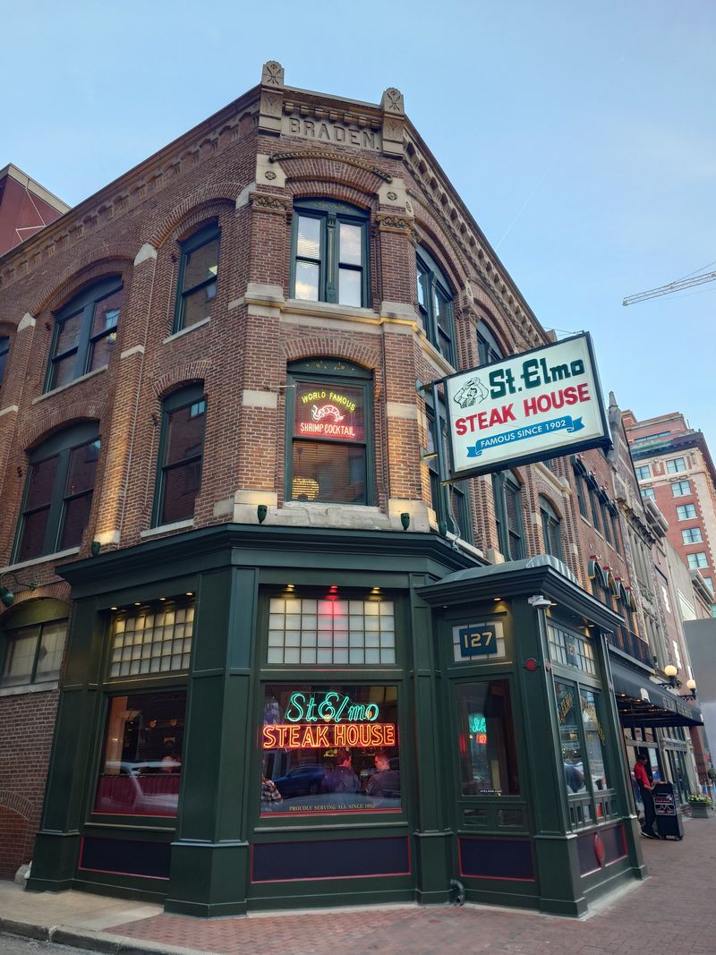 The Restaurant That Keeps Them Coming Back