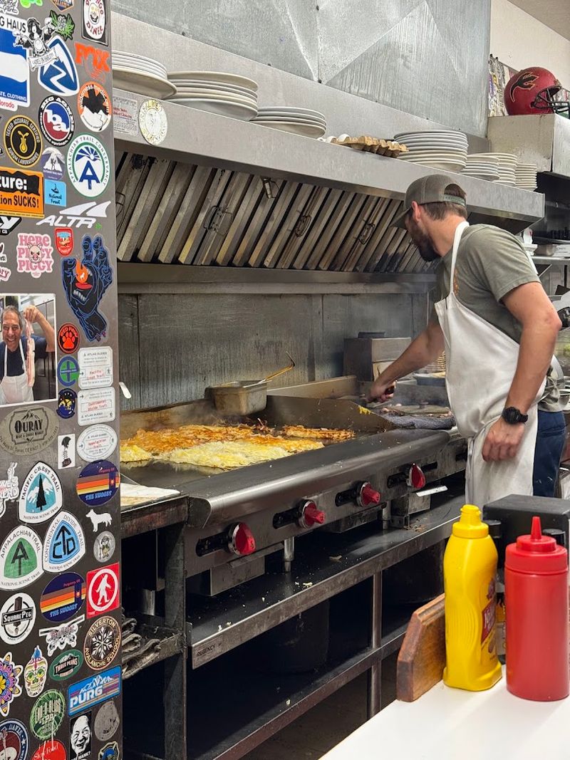 A Diner That Carries Real History In Its Walls