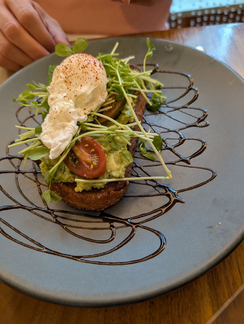 Where Hotel Dining Loses The “Hotel” Part