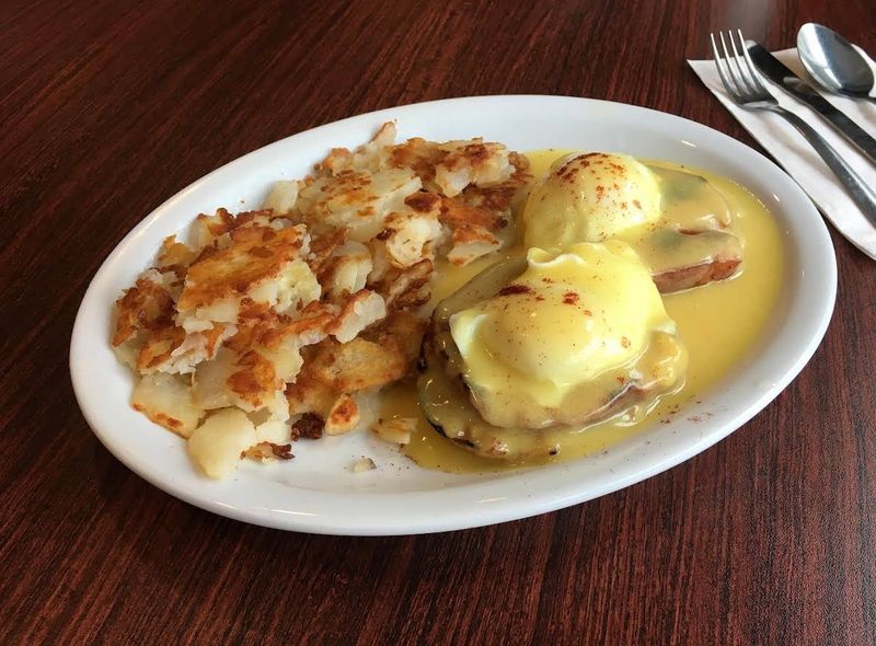 A Denver Minute At The Door