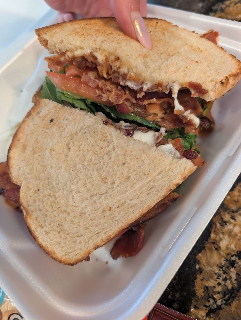 The BLT That Regulars Never Skip