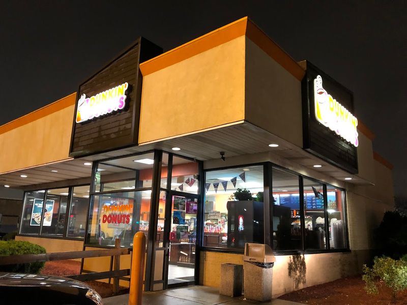 Right in the Heart of Whitman Plaza